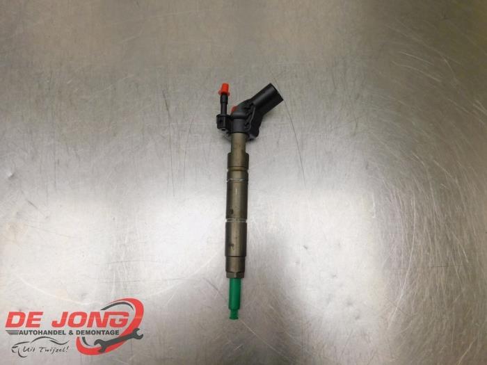 Usagé Injecteurs Mercedes ML II (164/4JG) 3.0 ML-320 CDI 4-Matic V6 24V Prix € 72,99 Règlement à la marge proposé par Autodemontagebedrijf de Jong