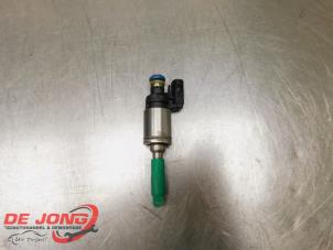 Usagé Injecteur (injection essence) Ford EcoSport (JK8) 1.0 EcoBoost 12V 125 Prix € 74,99 Règlement à la marge proposé par Autodemontagebedrijf de Jong