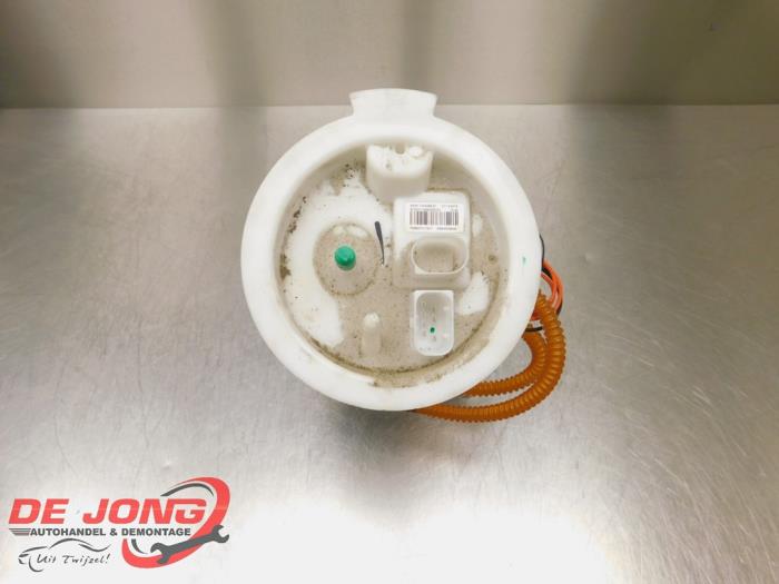Gebrauchte Kraftstoffpumpe Elektrisch BMW 1 serie (F20) 118i 1.5 TwinPower 12V Preis € 38,90 Margenregelung angeboten von Autodemontagebedrijf de Jong
