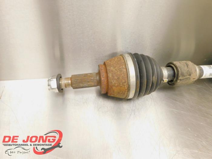 Front drive shaft, left from a Renault Espace (RFCJ) 2.0 dCi 160 2019