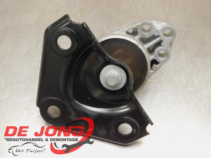 Used Engine mount Ford Fusion Price € 9,99 Margin scheme offered by Autodemontagebedrijf de Jong