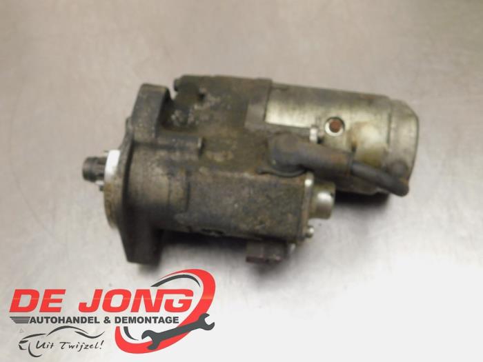 Begagnade Startmotor Kia Carens III (FG) 2.0 CRDI VGT 16V Pris € 78,70 Marginaltabell erbjuds av Autodemontagebedrijf de Jong