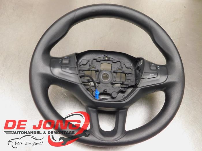 Używane Kierownica Peugeot 208 I (CA/CC/CK/CL) 1.4 HDi Cena € 28,99 Procedura marży oferowane przez Autodemontagebedrijf de Jong