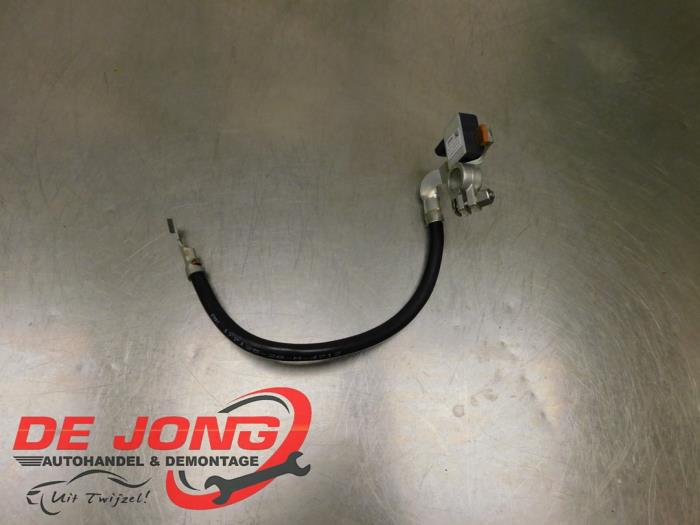 Begagnade Batteriterminal BMW 1 serie (F20) 114i 1.6 16V Pris € 28,99 Marginaltabell erbjuds av Autodemontagebedrijf de Jong