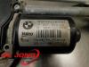 Wiper motor + mechanism from a BMW 1 serie (F20) 114i 1.6 16V 2012