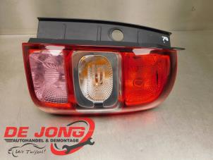 Used Taillight, right Dacia Duster (HS) 1.5 dCi 4x4 Price € 49,99 Margin scheme offered by Autodemontagebedrijf de Jong