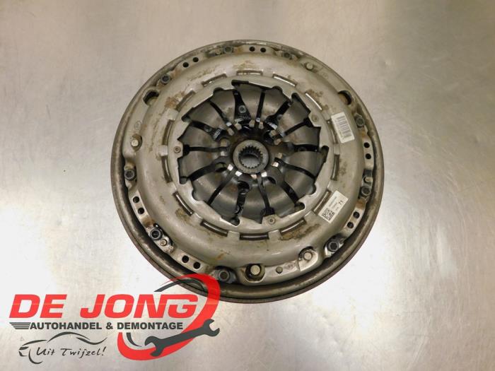 Dual mass flywheel from a Dacia Duster (HS) 1.5 dCi 4x4 2014