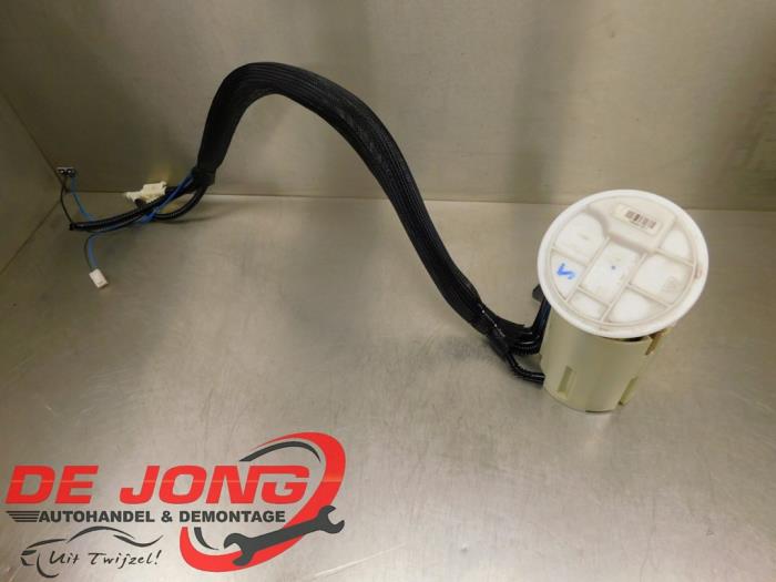 Usagé Pompe à carburant Mercedes E Combi (S211) 2.2 E-220 CDI 16V Prix € 39,99 Règlement à la marge proposé par Autodemontagebedrijf de Jong
