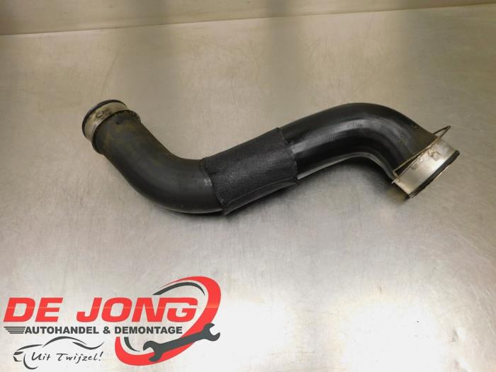 Usagé Tuyau intercooler Mercedes E Combi (S211) 2.2 E-220 CDI 16V Prix € 14,99 Règlement à la marge proposé par Autodemontagebedrijf de Jong