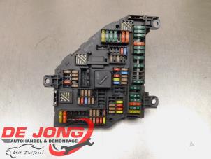 Used Fuse box BMW 5 serie Touring (F11) 520d 16V Price € 29,99 Margin scheme offered by Autodemontagebedrijf de Jong