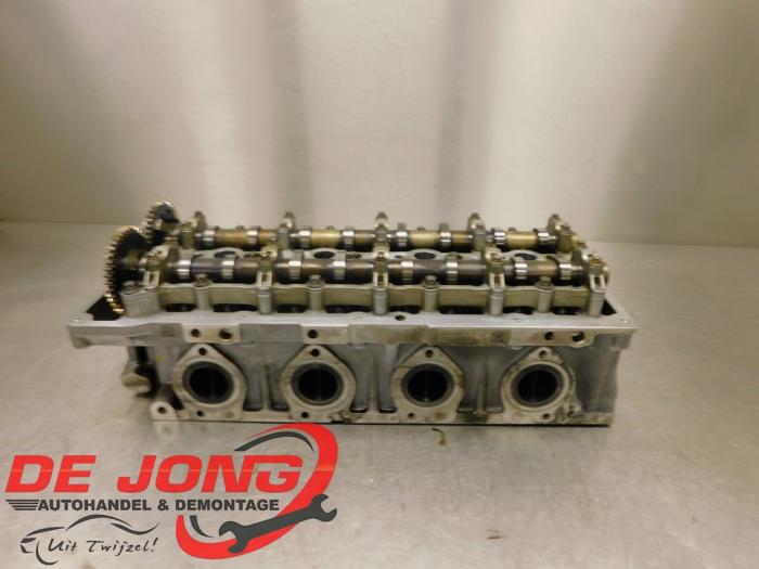 Cylinder head BMW 3 serie Touring 320d 2.0 16V Efficient Dynamics ...