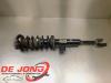 BMW 5 serie Touring (F11) 520d 16V Front shock absorber rod, right