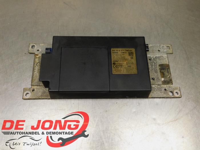 Begagnade Bluetooth-modul BMW 2 serie Active Tourer (F45) 218d 2.0 TwinPower Turbo 16V Pris € 48,99 Marginaltabell erbjuds av Autodemontagebedrijf de Jong