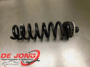 Used Rear coil spring BMW 3 serie Touring (G21) 316d 2.0 TwinPower Turbo 16V Price € 34,99 Margin scheme offered by Autodemontagebedrijf de Jong