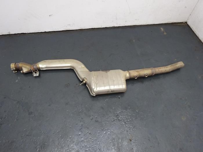 Catalytic converter from a BMW 3 serie Touring (G21) 316d 2.0 TwinPower Turbo 16V 2021
