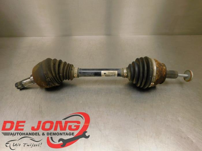 Front drive shaft, left from a Volvo V70 (BW) 2.0 D3 20V 2013
