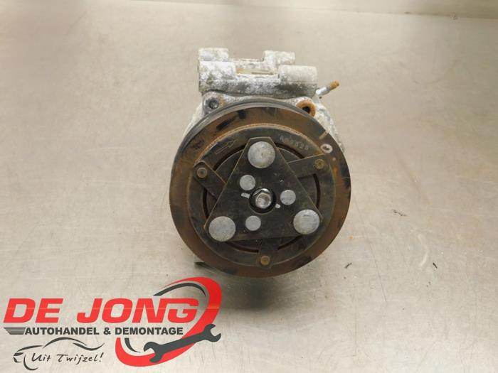 Usagé Pompe clim Opel Vivaro 2.0 CDTI 122 Prix € 193,59 Prix TTC proposé par Autodemontagebedrijf de Jong