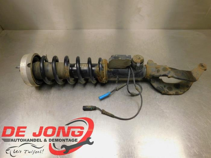Front shock absorber rod, left from a BMW X6 (E71/72) xDrive40d 3.0 24V 2011