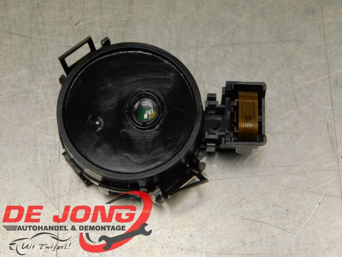 Begagnade Regnsensor BMW X6 (E71/72) xDrive40d 3.0 24V Pris € 74,99 Marginaltabell erbjuds av Autodemontagebedrijf de Jong