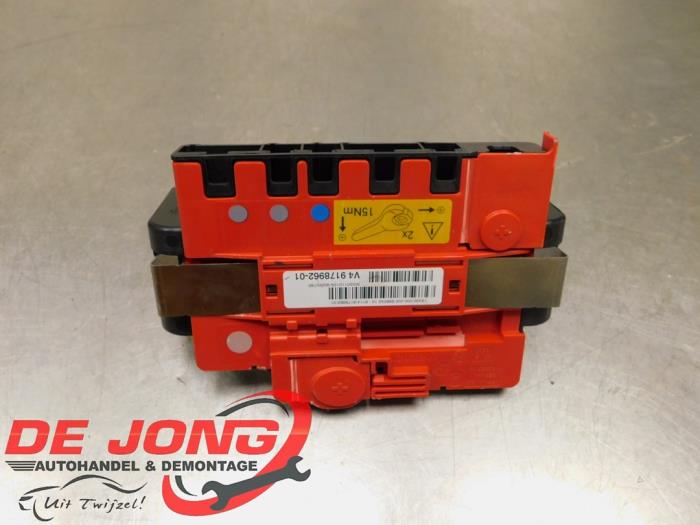 Gebrauchte Stromverteiler BMW X6 (E71/72) xDrive40d 3.0 24V Preis € 19,95 Margenregelung angeboten von Autodemontagebedrijf de Jong