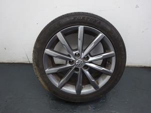 Used Wheel + tyre Volkswagen Polo V (6R) 1.4 TDI 12V 105 Price € 100,00 Margin scheme offered by Autodemontagebedrijf de Jong