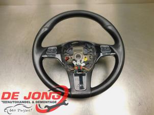 Used Steering wheel Volkswagen Touareg (7PA/PH) 4.2 TDI V8 DPF 32V Price € 124,99 Margin scheme offered by Autodemontagebedrijf de Jong
