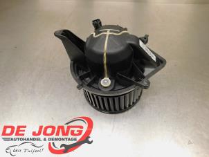 Used Heating and ventilation fan motor Mini Clubman (R55) 1.6 Cooper D Price € 17,45 Margin scheme offered by Autodemontagebedrijf de Jong