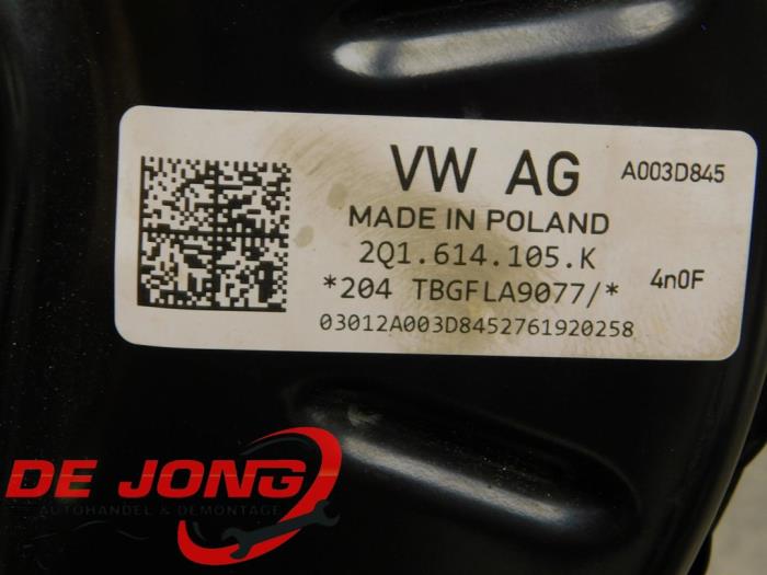 Assistant de freinage d'un Volkswagen Polo VI (AW1) 1.0 MPI 12V 2020