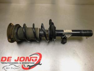 Used Front shock absorber rod, right Volkswagen Polo VI (AW1) 1.0 MPI 12V Price € 124,95 Margin scheme offered by Autodemontagebedrijf de Jong
