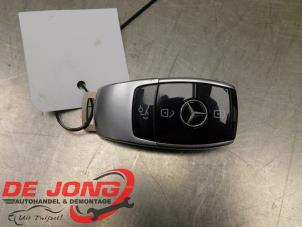 Used Key Mercedes E (W213) E-220d 2.0 Turbo 16V Price € 84,99 Margin scheme offered by Autodemontagebedrijf de Jong