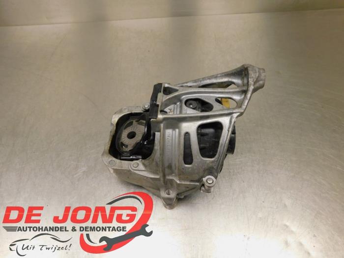 Used Engine mount Audi Q5 (FYB/FYG) 2.0 40 TDI Mild Hybrid Quattro 16V Price € 99,99 Margin scheme offered by Autodemontagebedrijf de Jong