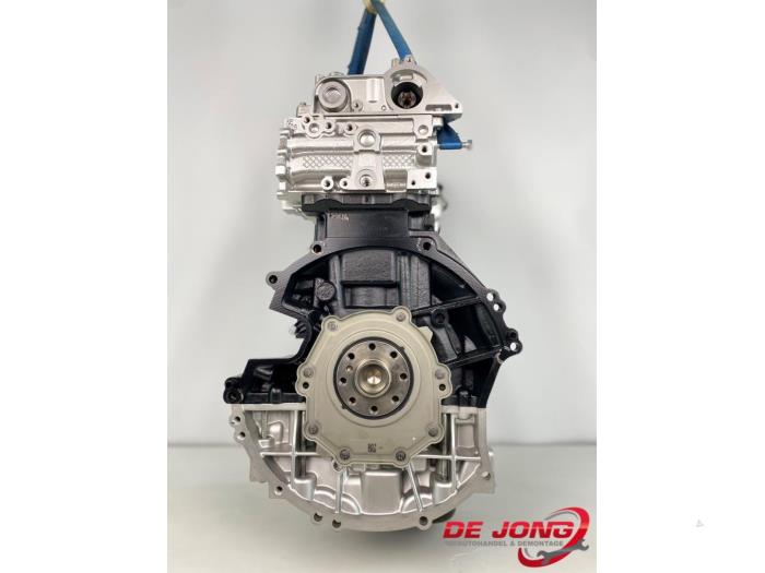 Engine from a Ford Tourneo Custom 2.0 TDCi 16V Eco Blue 105 2017
