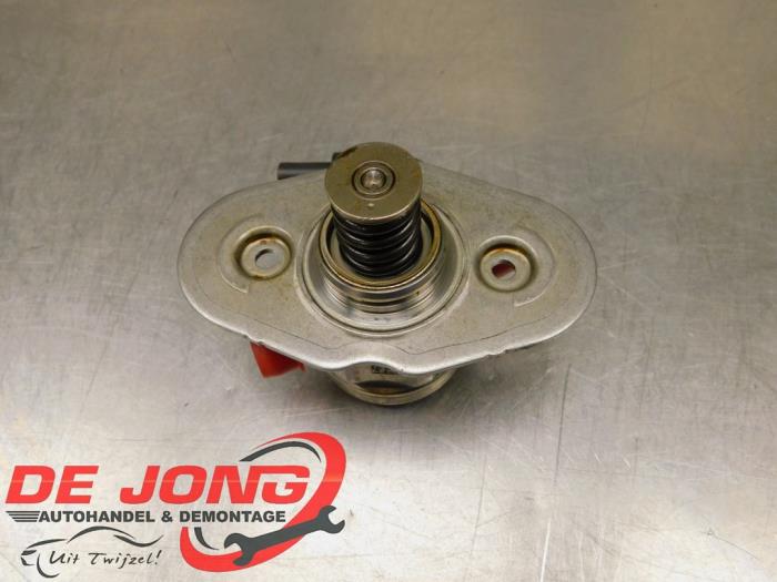 Begagnade Bensinpump BMW 1 serie (F20) 118i 1.5 TwinPower 12V Pris € 98,99 Marginaltabell erbjuds av Autodemontagebedrijf de Jong