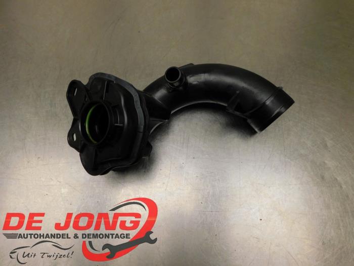 Usagé Tube intercooler Opel Grandland (X) 2.0 CDTI Prix € 30,20 Règlement à la marge proposé par Autodemontagebedrijf de Jong