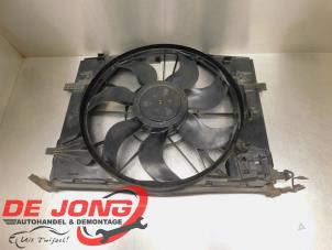 Used Cooling fans Mercedes C (W205) C-200d 2.2 16V Price € 159,95 Margin scheme offered by Autodemontagebedrijf de Jong