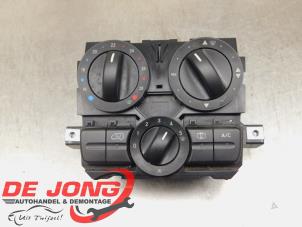 Used Heater control panel Mercedes Vito (639.7) 2.2 110 CDI 16V Euro 5 Price € 90,70 Margin scheme offered by Autodemontagebedrijf de Jong
