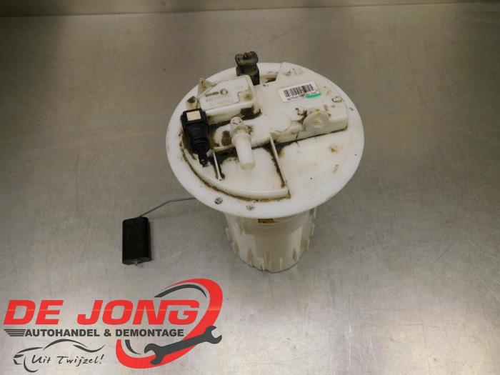 Gebrauchte Kraftstoffpumpe Elektrisch Peugeot 2008 (CU) 1.4 HDi Preis € 27,45 Margenregelung angeboten von Autodemontagebedrijf de Jong