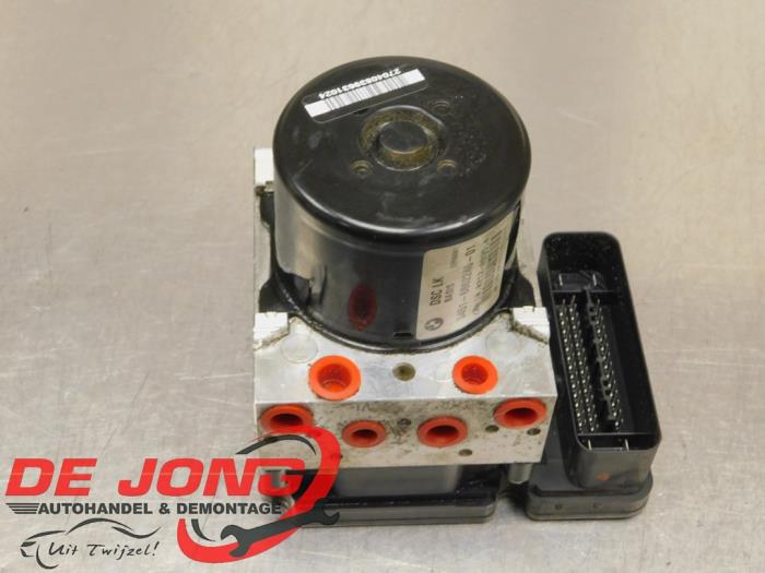 Begagnade ABS-pump BMW 1 serie (F20) 120i 1.6 16V Pris € 44,99 Marginaltabell erbjuds av Autodemontagebedrijf de Jong