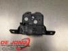 Tailgate lock mechanism from a BMW 1 serie (F20) 118i 1.6 16V 2013