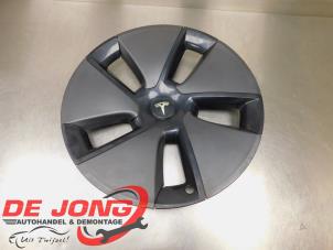 Used Wheel cover (spare) Tesla Model 3 EV AWD Price € 34,90 Margin scheme offered by Autodemontagebedrijf de Jong