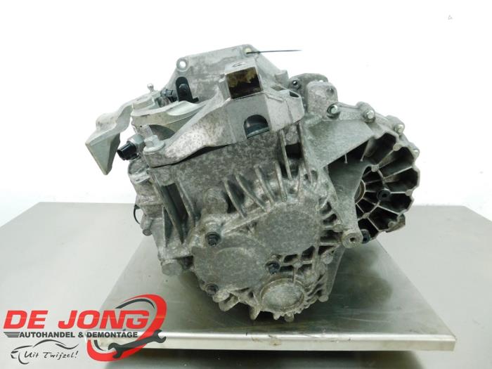 Gearbox from a Ford Kuga II (DM2) 1.5 EcoBoost 16V 120 2018