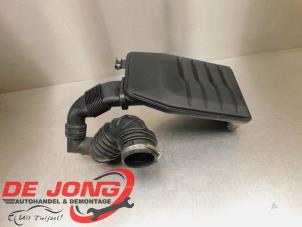 Used Air box Volkswagen Polo VI (AW1) 1.0 MPI 12V Price € 29,99 Margin scheme offered by Autodemontagebedrijf de Jong