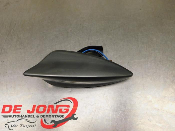 Begagnade Antenn Opel Astra K Sports Tourer 1.6 CDTI 110 16V Pris € 29,95 Marginaltabell erbjuds av Autodemontagebedrijf de Jong