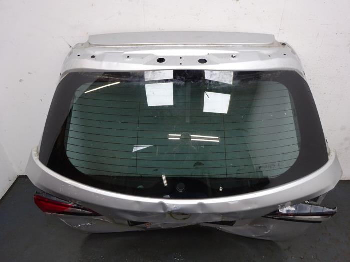 Usados Ventanilla detrás Opel Astra K Sports Tourer 1.5 CDTi 105 12V Precio € 100,00 Norma de margen ofrecido por Autodemontagebedrijf de Jong
