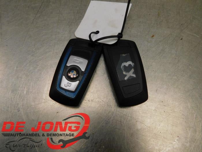 Używane Klucz BMW X3 (F25) xDrive20d 16V Cena € 49,95 Procedura marży oferowane przez Autodemontagebedrijf de Jong