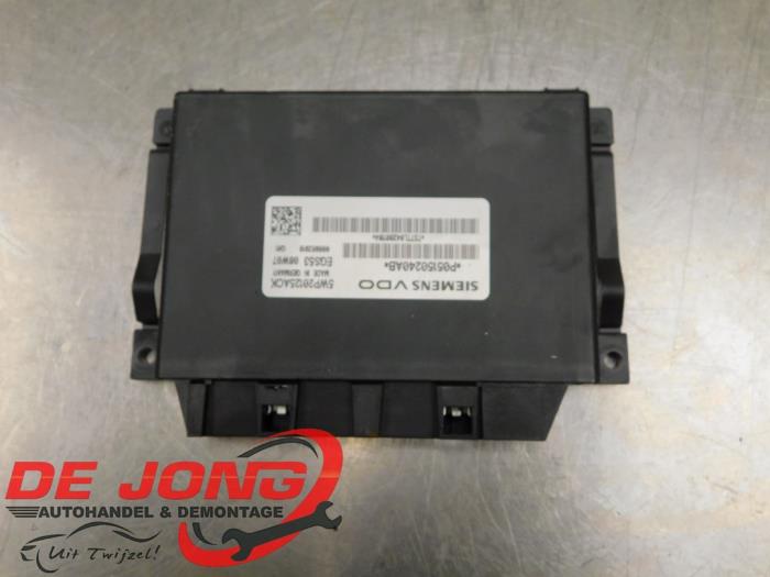 Used Automatic gearbox computer Chrysler 300 C Touring 3.0 CRD 24V Price € 79,95 Margin scheme offered by Autodemontagebedrijf de Jong