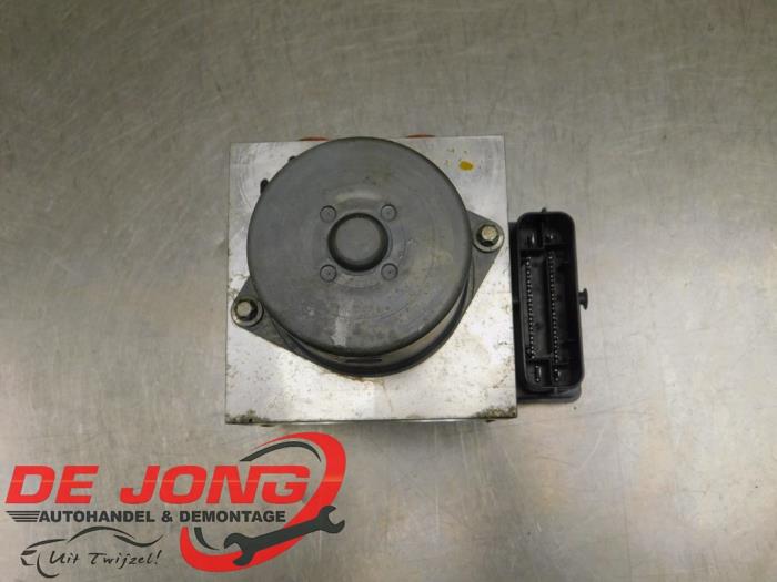 Usagé Bloc ABS Ford Mondeo IV Wagon 2.0 TDCi 140 16V Prix € 74,95 Règlement à la marge proposé par Autodemontagebedrijf de Jong