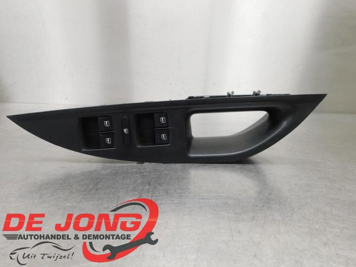 Usados Interruptor combinado de ventanillas Seat Altea (5P1) 1.8 TFSI 16V Precio € 9,95 Norma de margen ofrecido por Autodemontagebedrijf de Jong