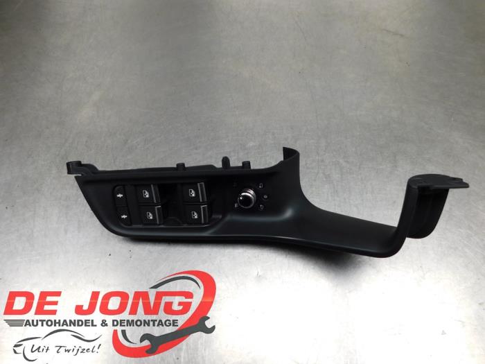 Usados Interruptor combinado de ventanillas Audi Q7 (4MB/4MG) 3.0 TDI V6 24V e-tron plug-in hybrid Precio € 44,99 Norma de margen ofrecido por Autodemontagebedrijf de Jong
