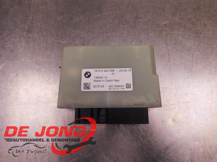 Usagé Boitier Adblue BMW X1 (F48) sDrive 16d 1.5 12V TwinPower Prix € 74,99 Règlement à la marge proposé par Autodemontagebedrijf de Jong